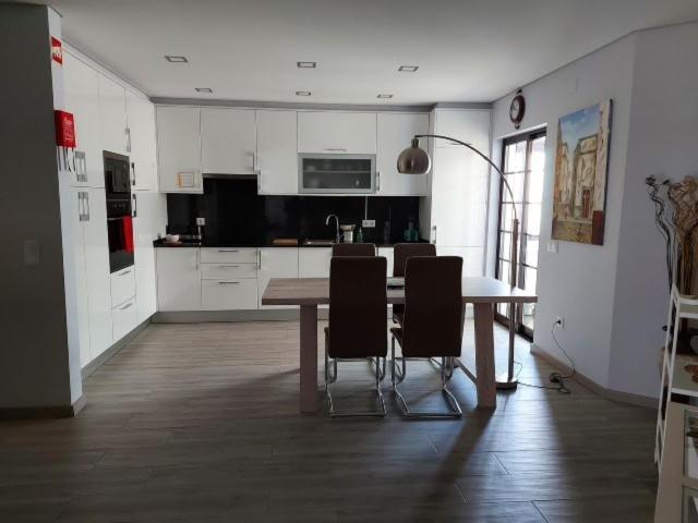 Girassol - Bright, Modern, Well Located Apartment Olhao Exterior photo